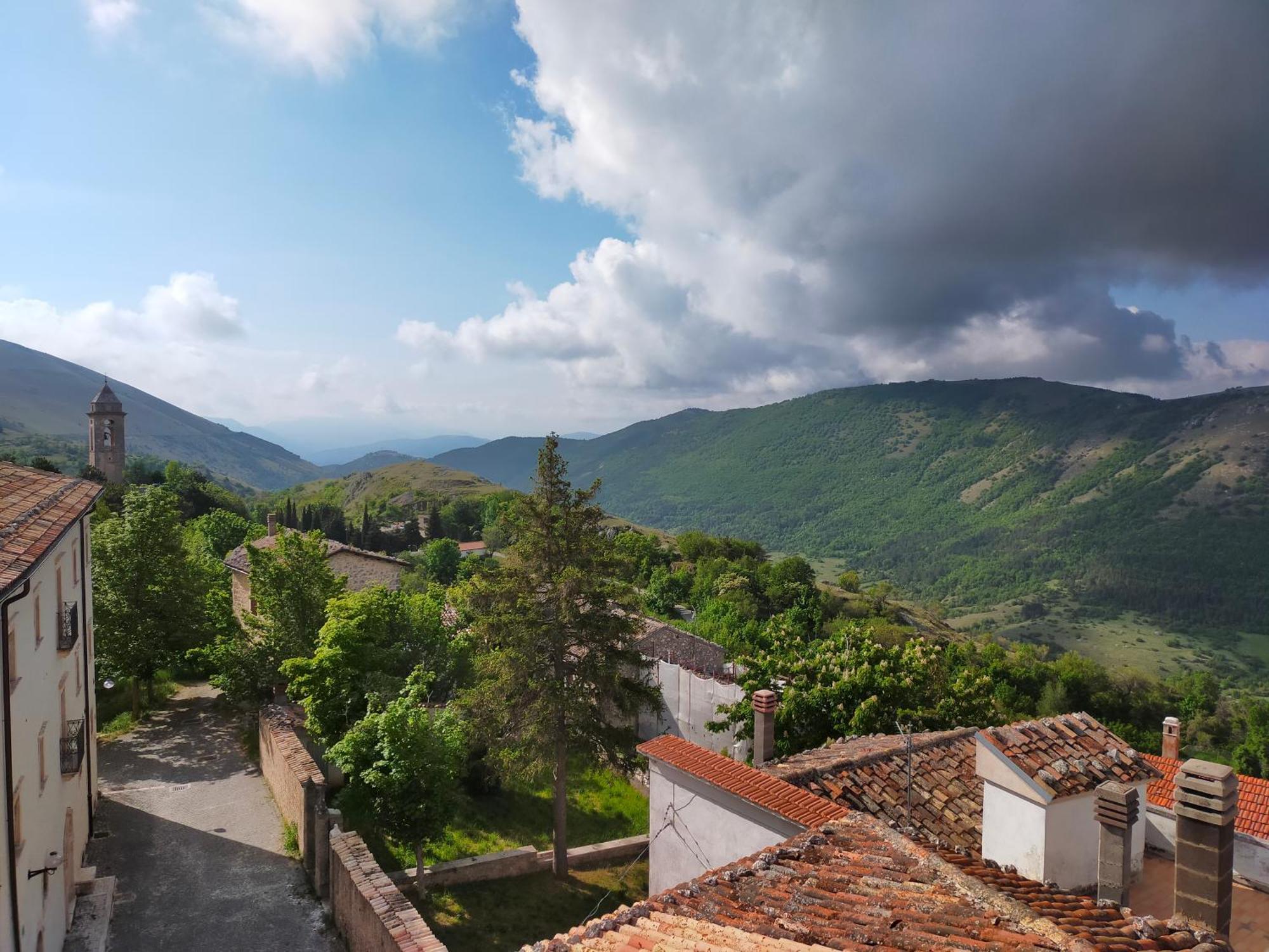 Dimora Sessanio Bed & Breakfast Santo Stefano Di Sessanio Exterior photo